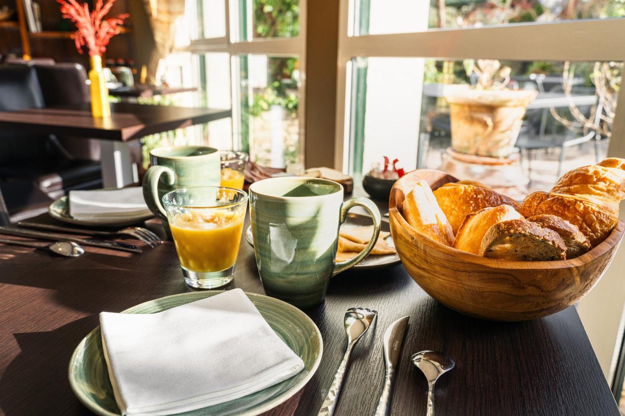 Logis L'Auberge - Maison Glenn Anna Sainte-Anne-d'Auray Ngoại thất bức ảnh